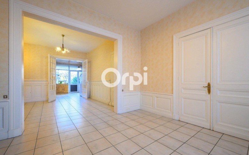 Photo 4 de l'annonce : maison-6-pieces-167-m2-orpi-1518169-34
