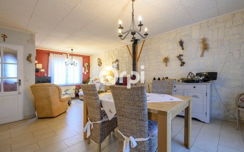 Photo 1 de l'annonce : maison-5-pieces-119-m2-orpi-1518169-5