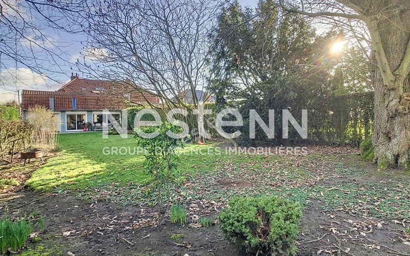 Photo 1 de l'annonce : maison-7-pieces-140-m2-nestenn-145192051414-29