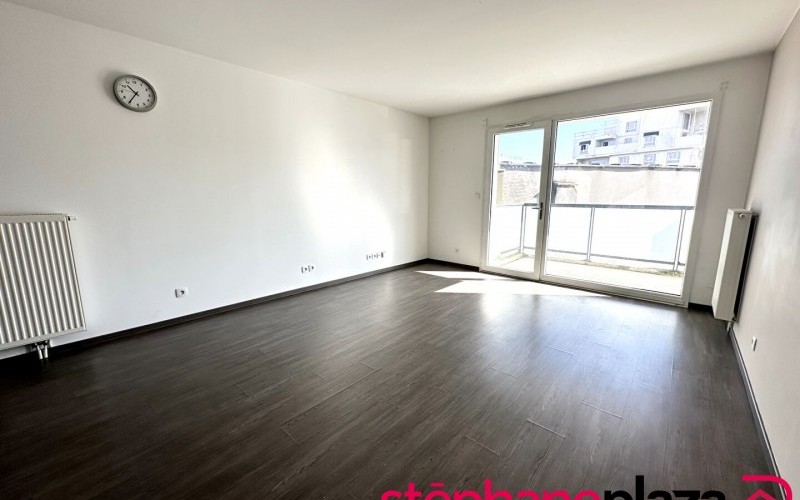 Photo 2 de l'annonce : appartement-3-pieces-64-m2-splaza-1916121261-6